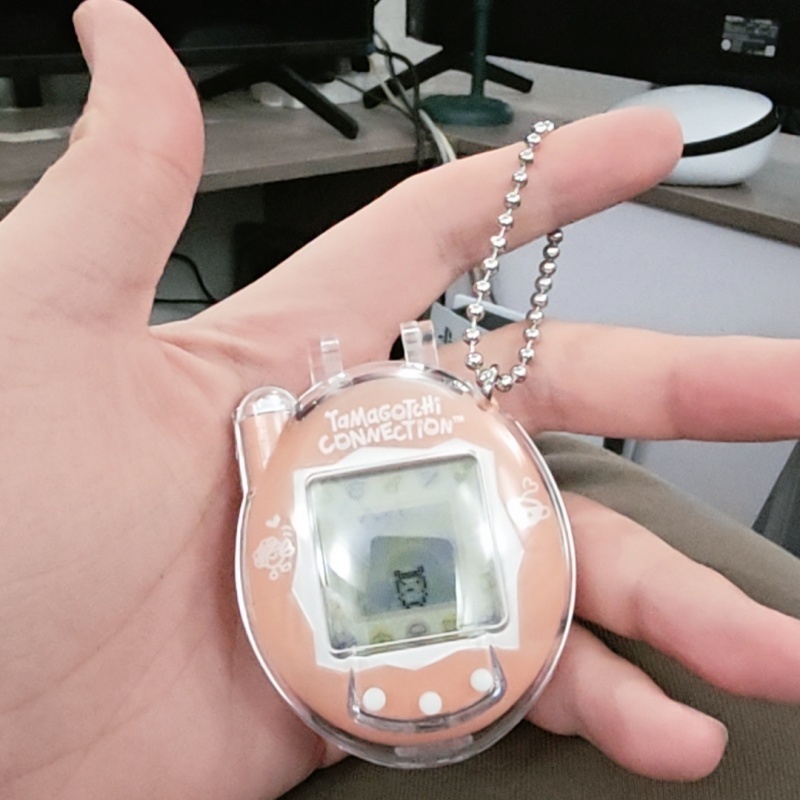 Retro Gaming Tv Box - Tamagotchi Connection V3 étui rigide transparent